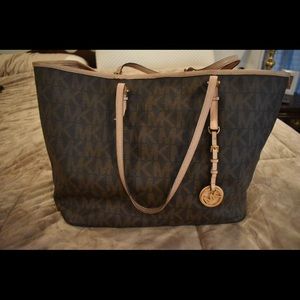 Michael Kors Tote